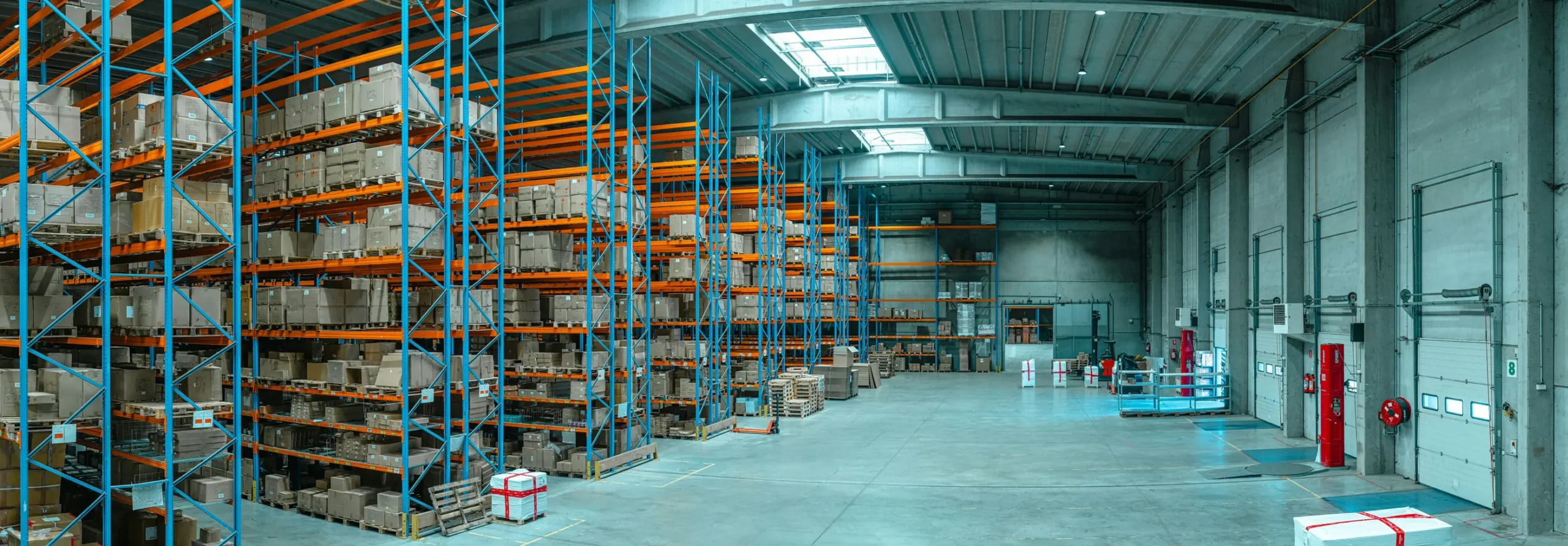 Distribution centre racking aisles from the warehouse fit-out case study
